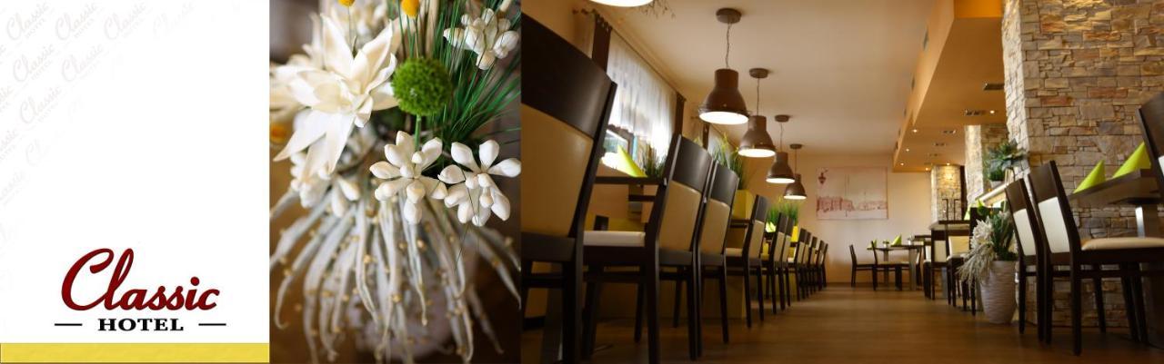 Hotel Classic Novy Bydzov Exterior photo